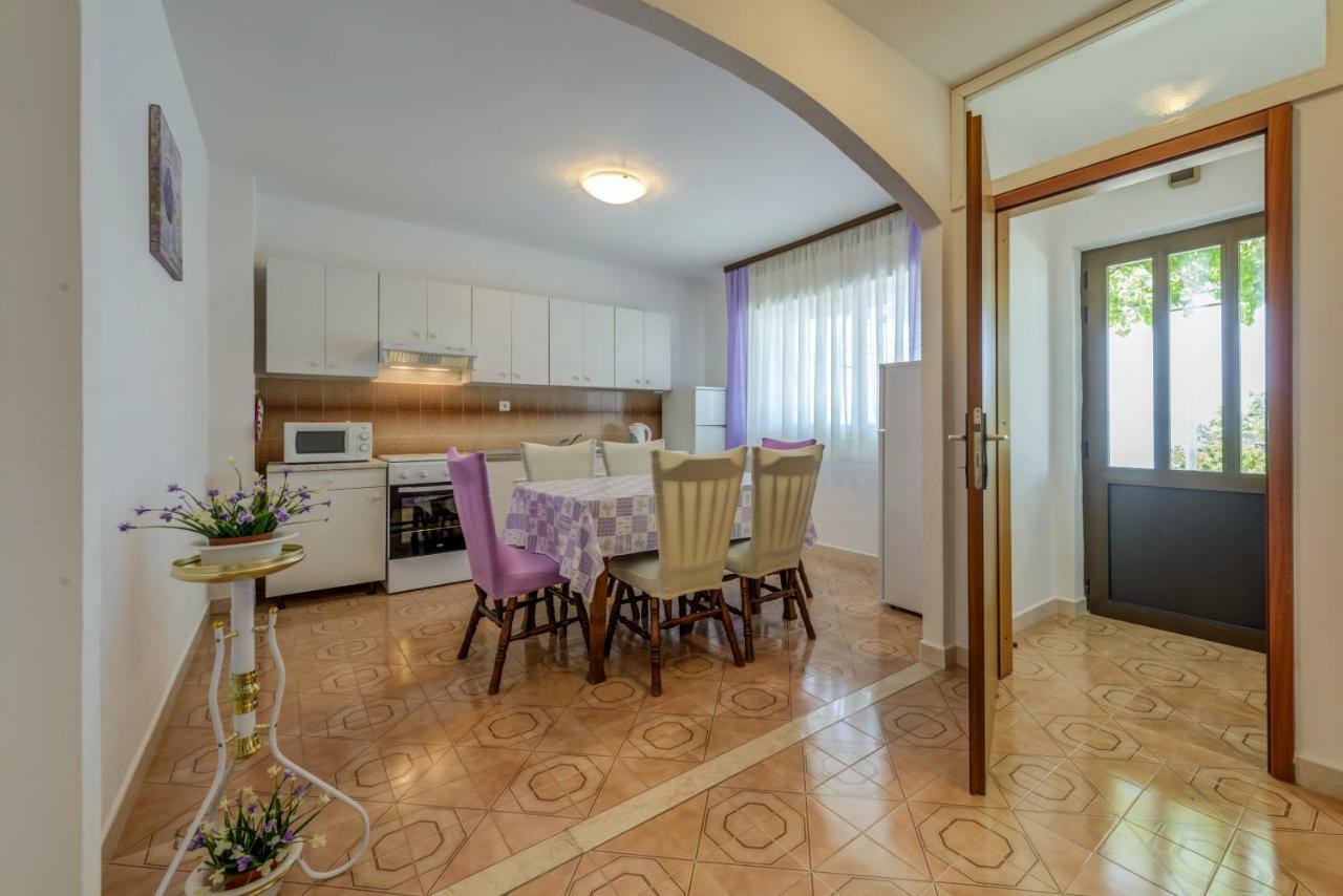 Apartment Luce Podstrana Extérieur photo